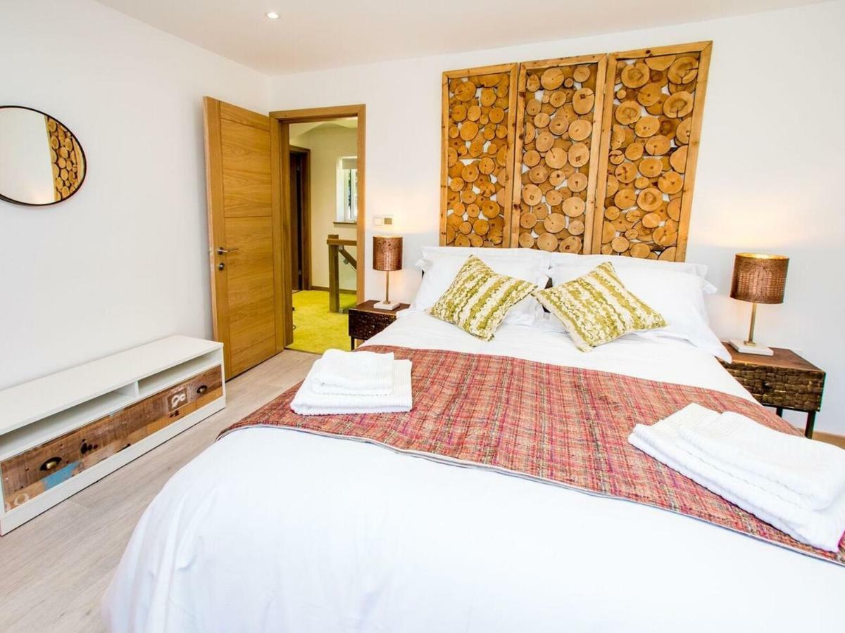Вилла Hiraeth At The Brecon Beacons Мертир-Тидвилл Экстерьер фото